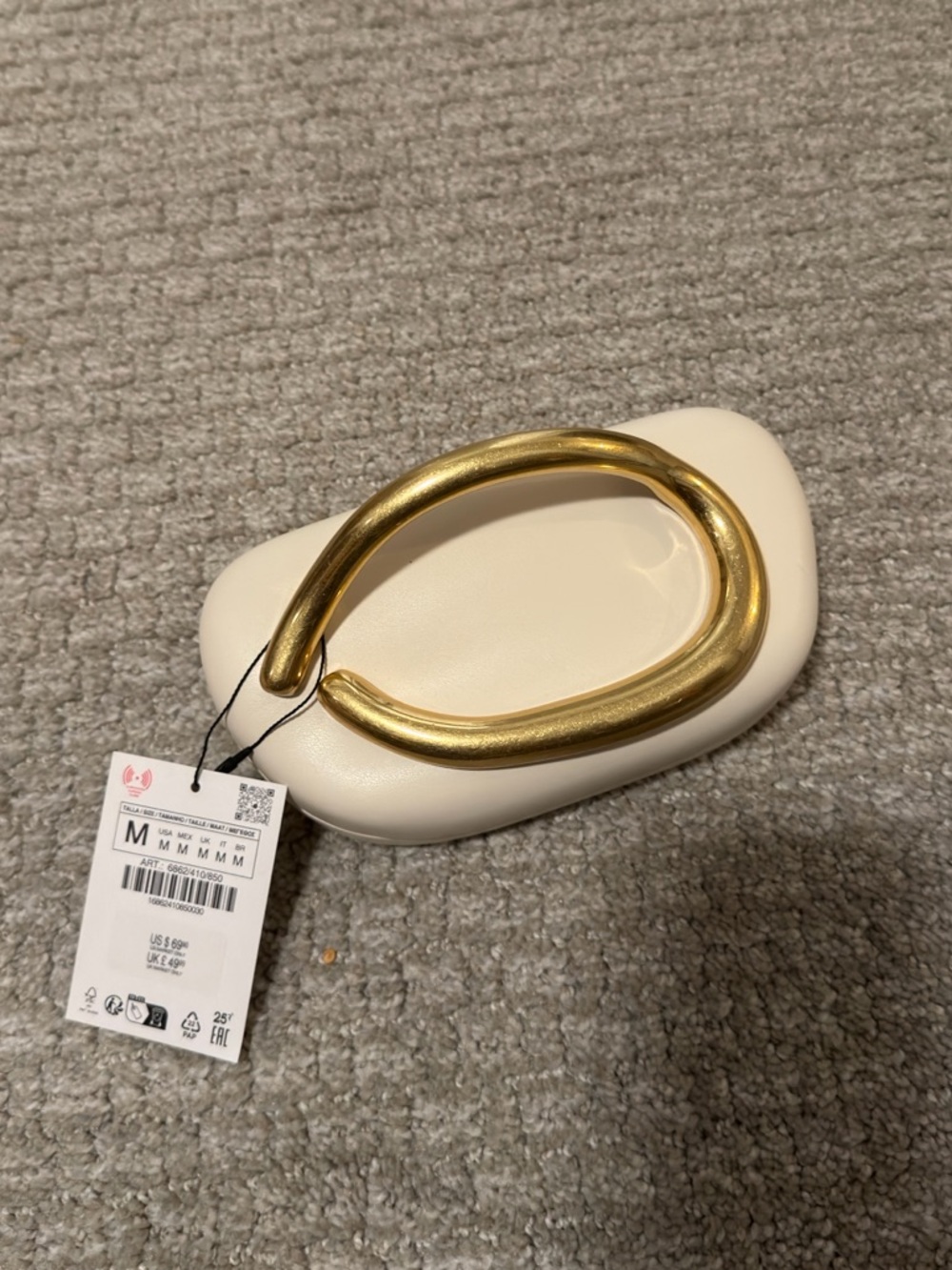 Zara: gold closure box clutch